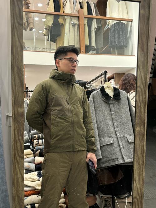 绿颜色帽子怎么搭配图片欣赏