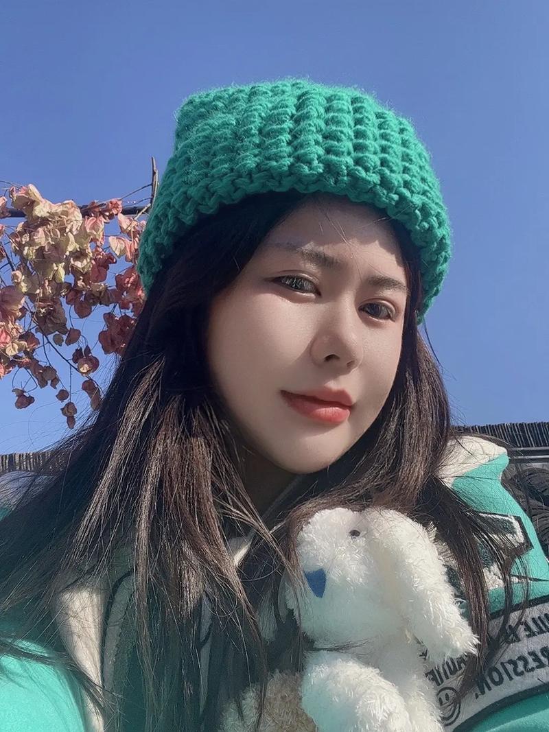 绿颜色帽子怎么搭配图片大全