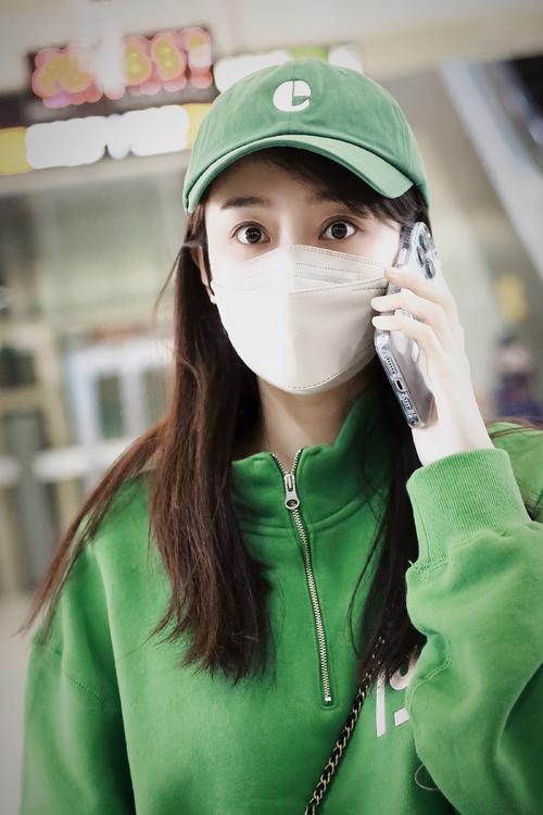 绿颜色帽子怎么搭配图片