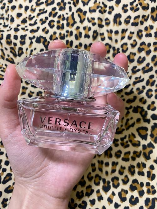 范思哲最新款香水图片