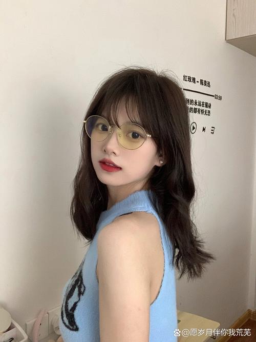 圆脸适合什么眼镜女