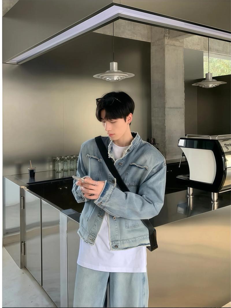 小短款外套怎么搭配图片男