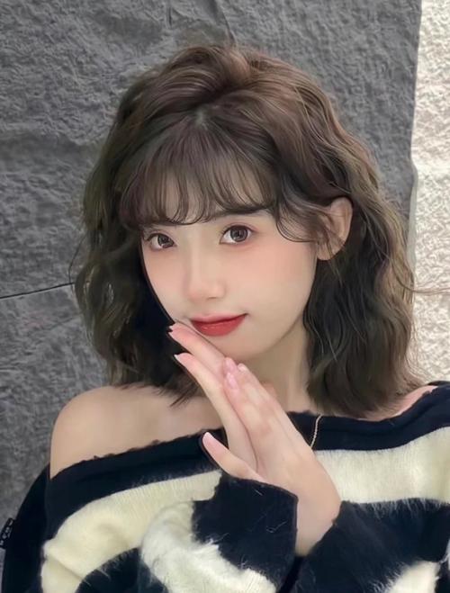 短发烫什么样的好看