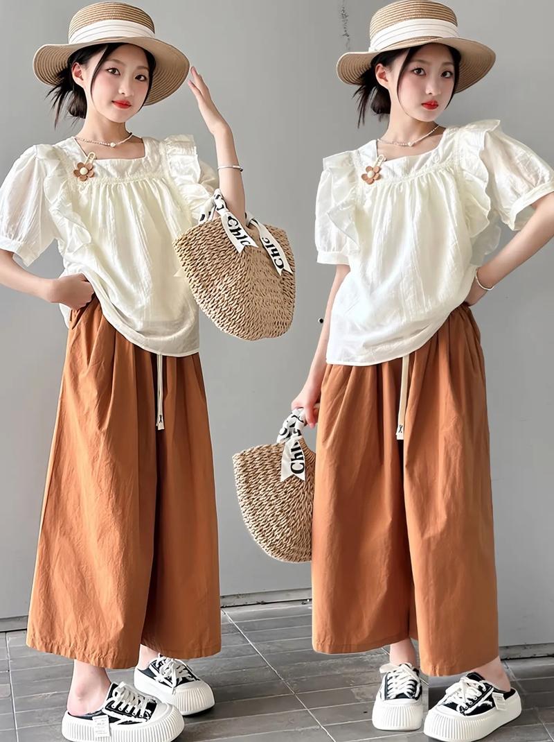 夏季娃娃衫怎么搭配图片