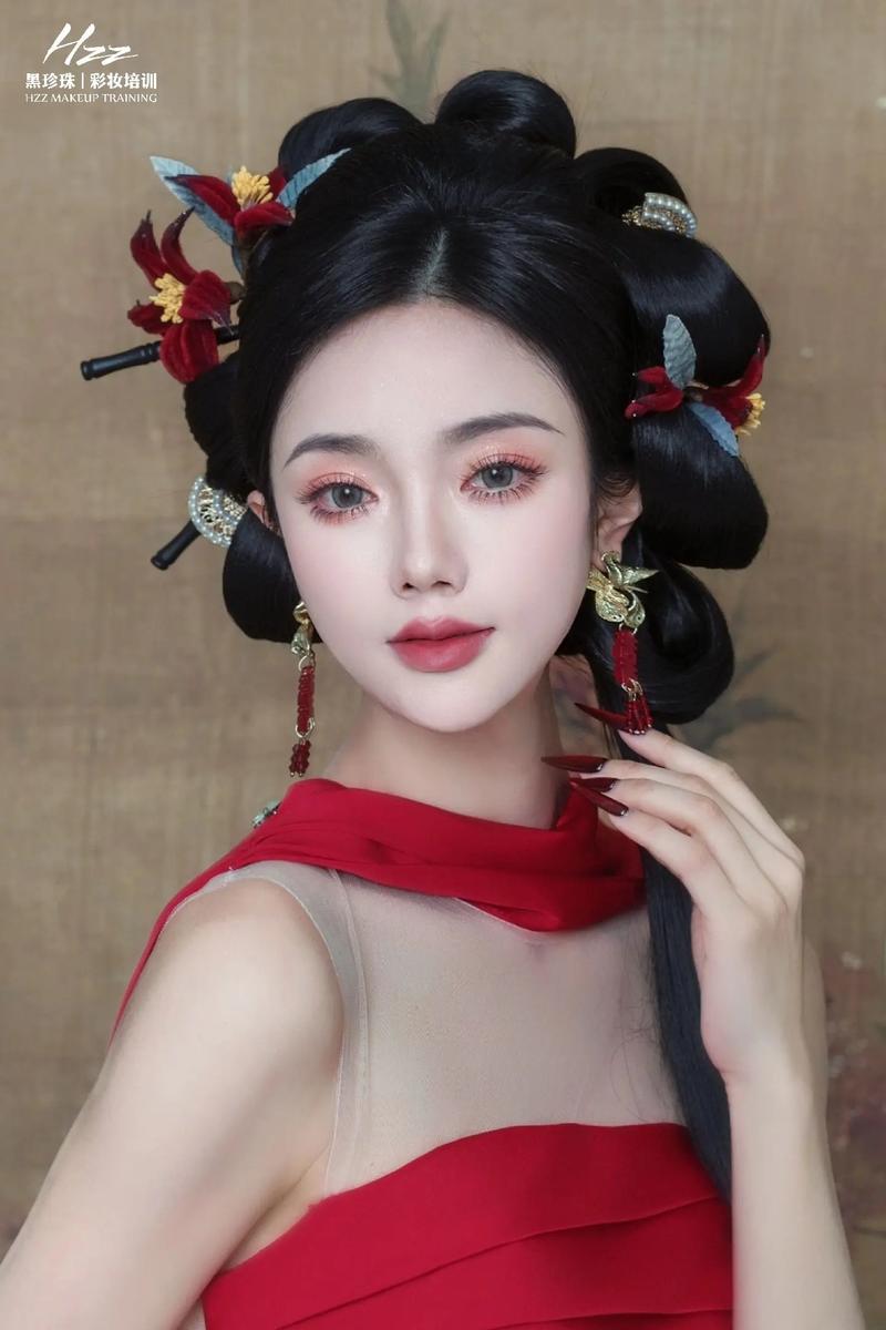 2025最新化妆造型