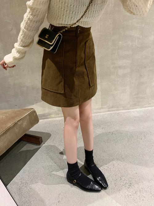 小尖鞋怎么穿衣搭配