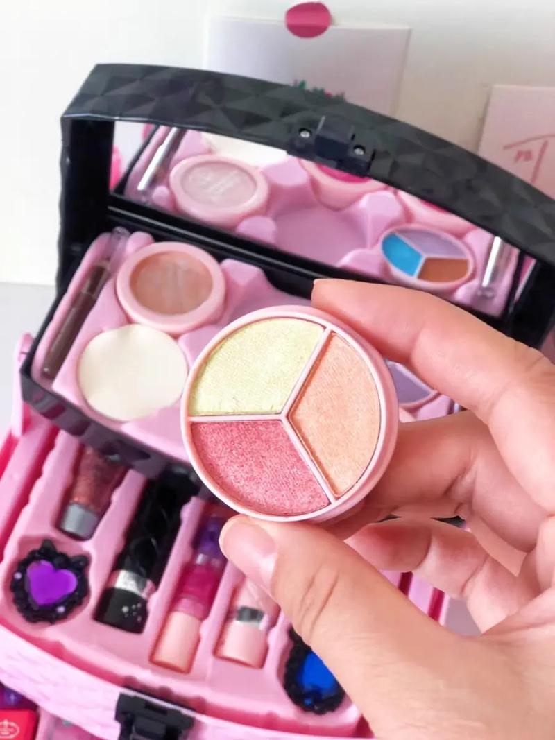 最新儿童化妆品