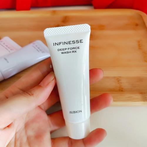 澳尔滨最新洁面乳