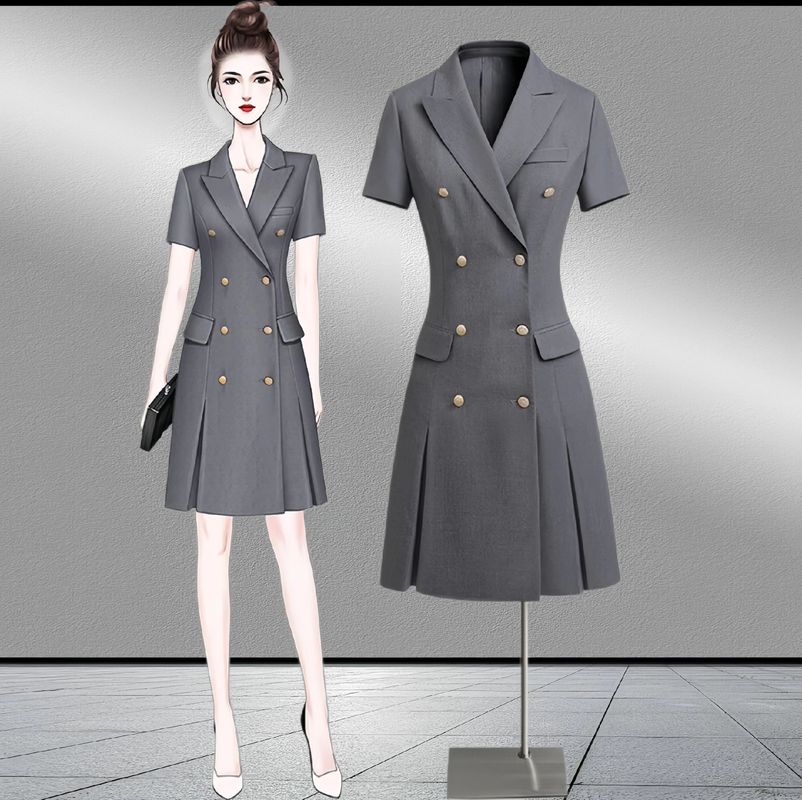 灰色无袖呢子连衣裙怎么搭配图片