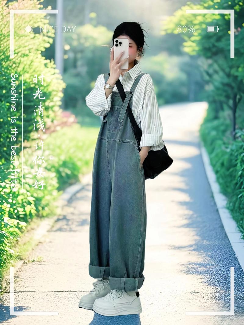 牛仔背带裤外套怎么搭配图片大全