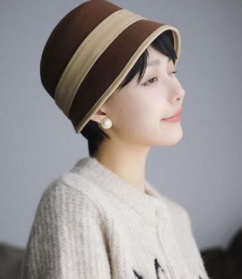 短发带什么帽子好看