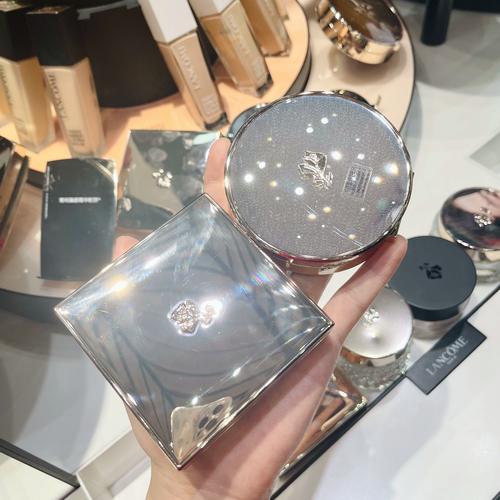 兰蔻最新款气垫粉底