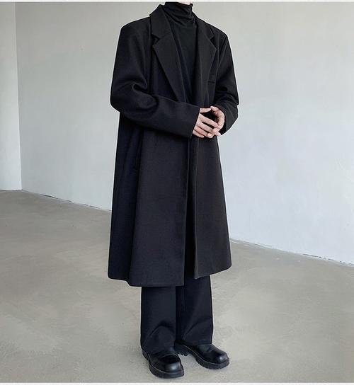 黑色呢风衣怎么搭配图片男