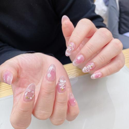 粉色指甲怎么搭配图片大全