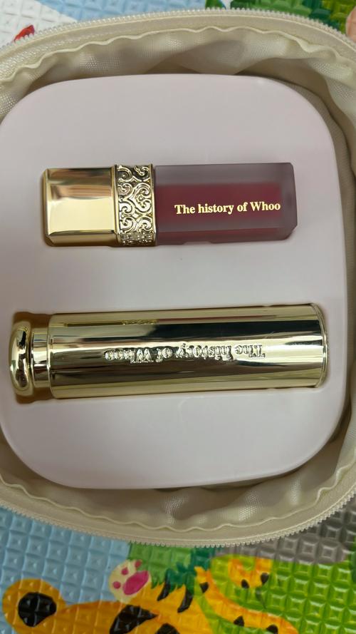 最新款拱辰享口红