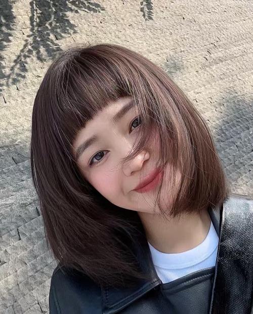 短圆脸适合什么刘海