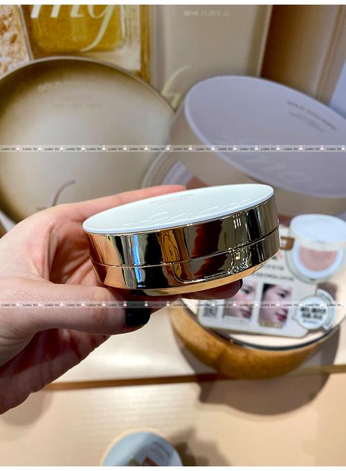 菲诗小铺最新气垫cc