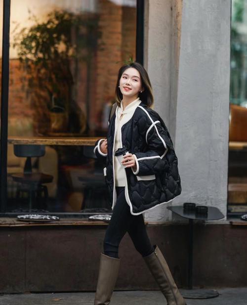 冬天长筒靴怎么搭配衣服图片