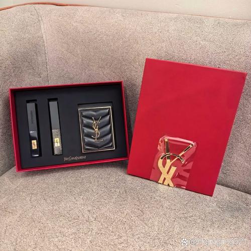 最新圣罗兰彩妆盒