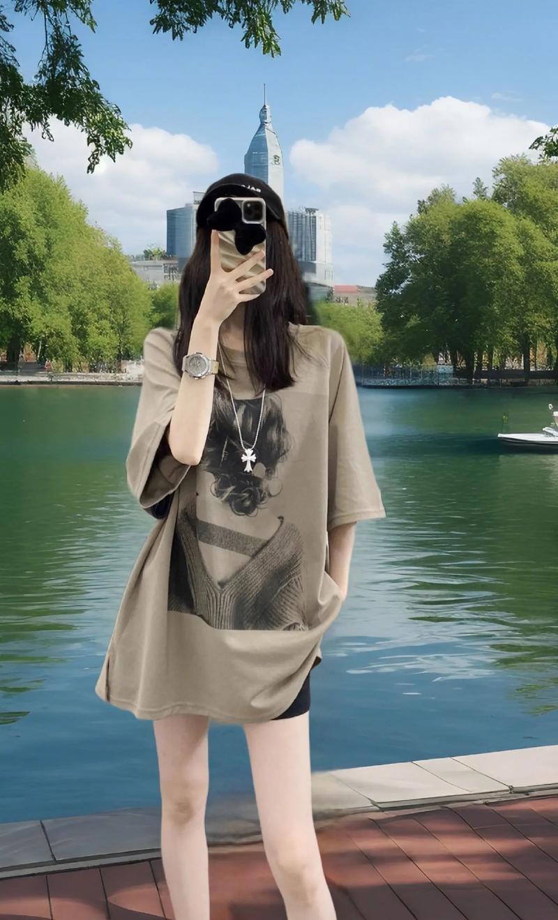 t恤又大又长怎么搭配图片大全