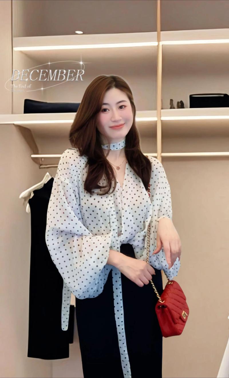 雪纺衫透明怎么搭配