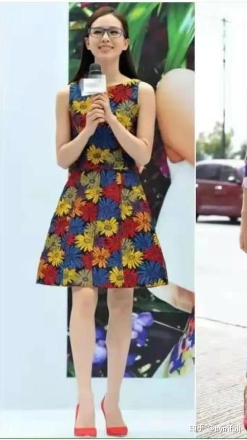 玫红色鞋怎么搭配衣服好看吗