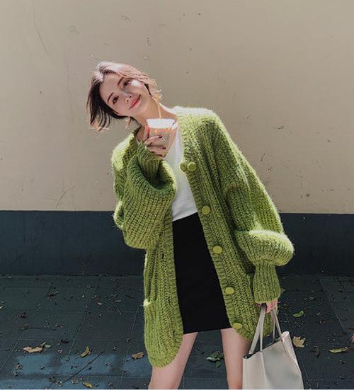 绿色毛线外套怎么搭配