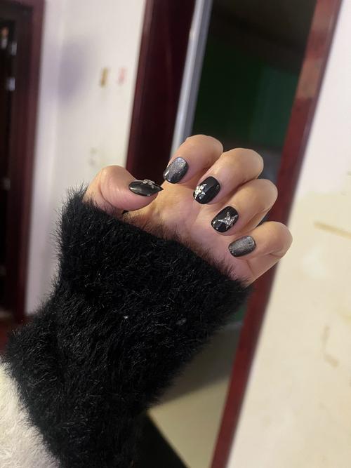 最新款黑色美甲