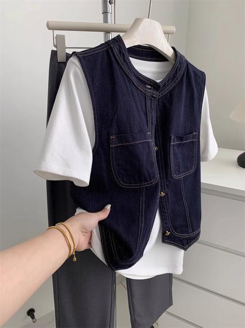 夹克坎肩怎么搭配