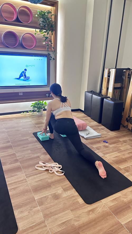 在家做什么瑜伽减肥