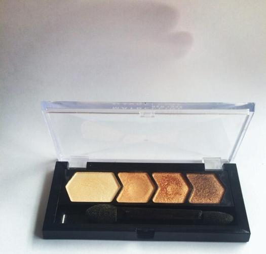 美宝莲最新眼影