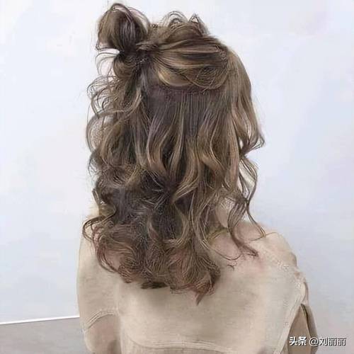 窄脸型适合什么发型