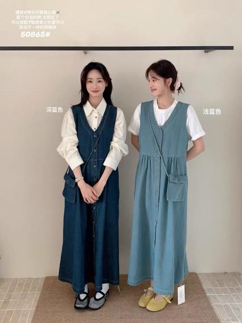 穿背心裙子怎么搭配图片