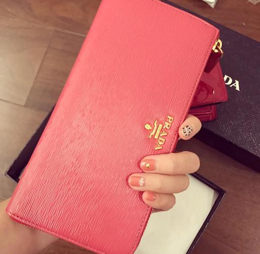 钱包用什么颜色好