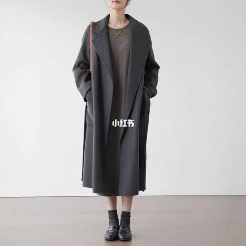 长款灰色大衣怎么搭配图片