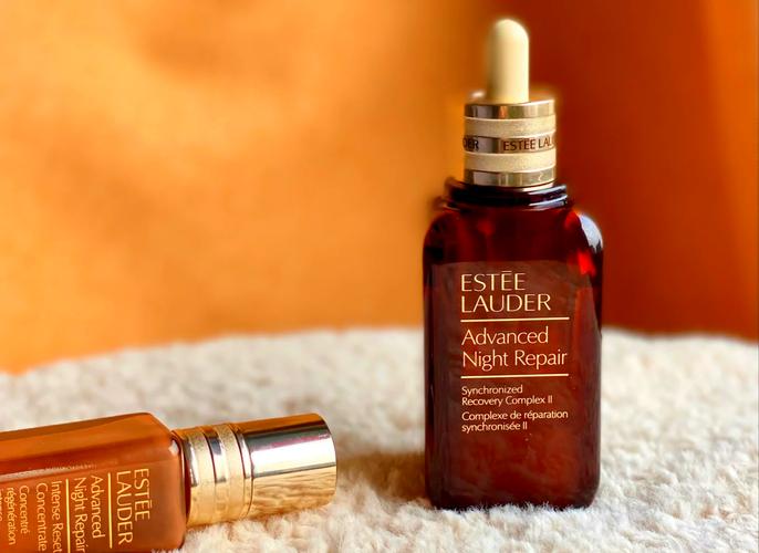 雅诗兰黛最新精华