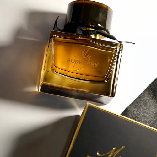 巴宝莉最新款香水