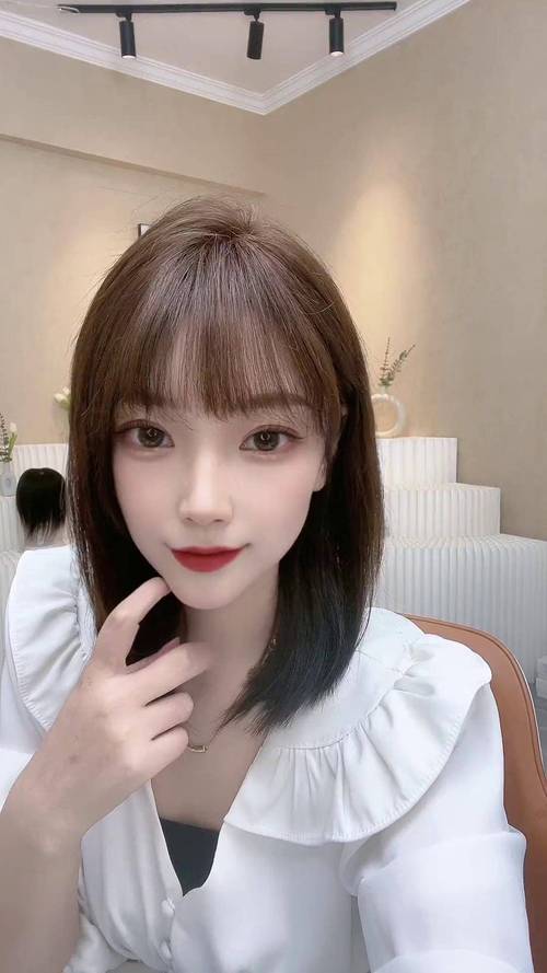 头发多适合什么