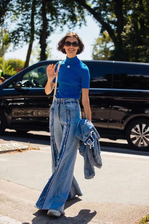 今年流行什么色衣服