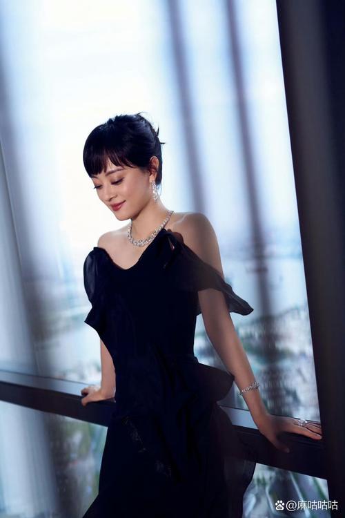 孙俪最新欧泊莱