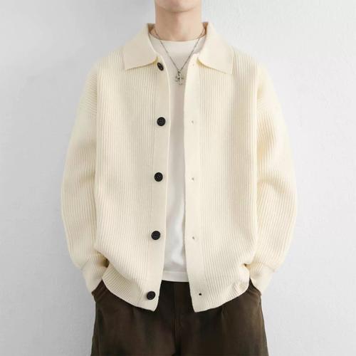 男士袖衣长外套怎么搭配衣服