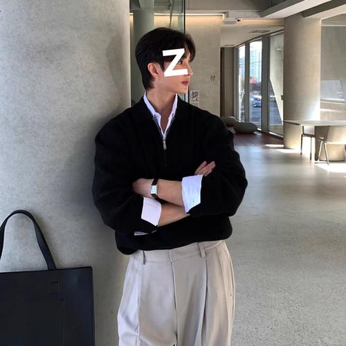 男短袖毛的高领毛衣怎么搭配什么外套