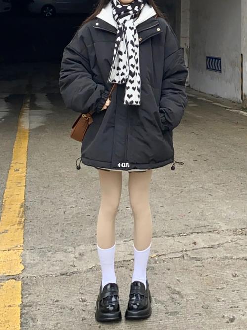 冬天腿冷穿什么