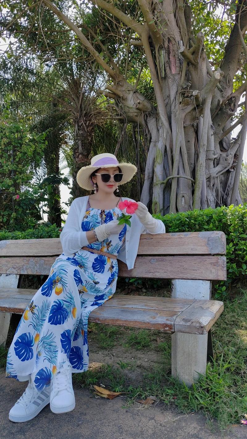 海南现在穿什么衣服