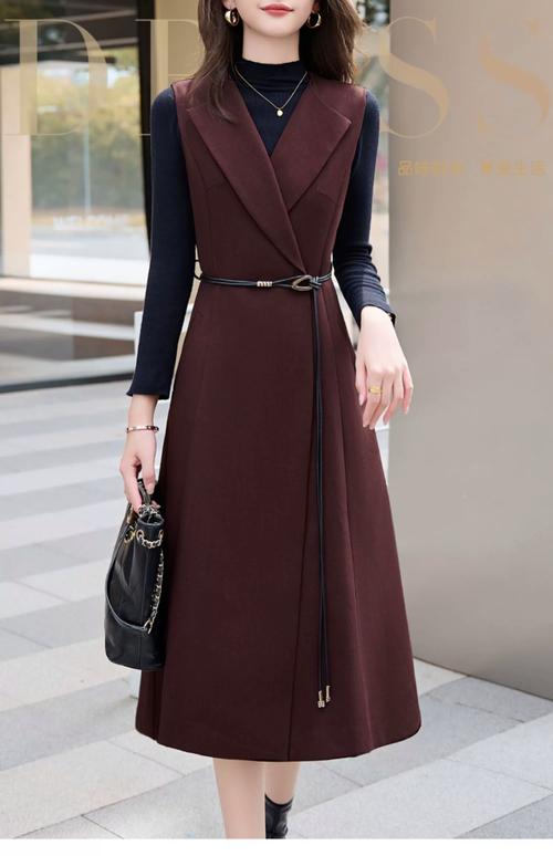 两件套连衣裙怎么搭配