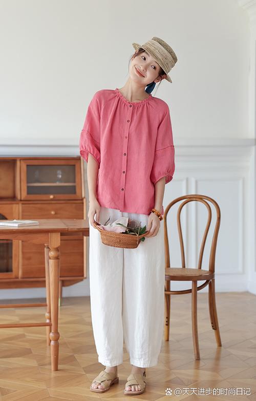 粉红色配什么颜色好看