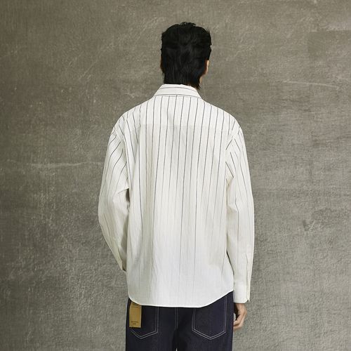 渐变衬衫怎么搭配