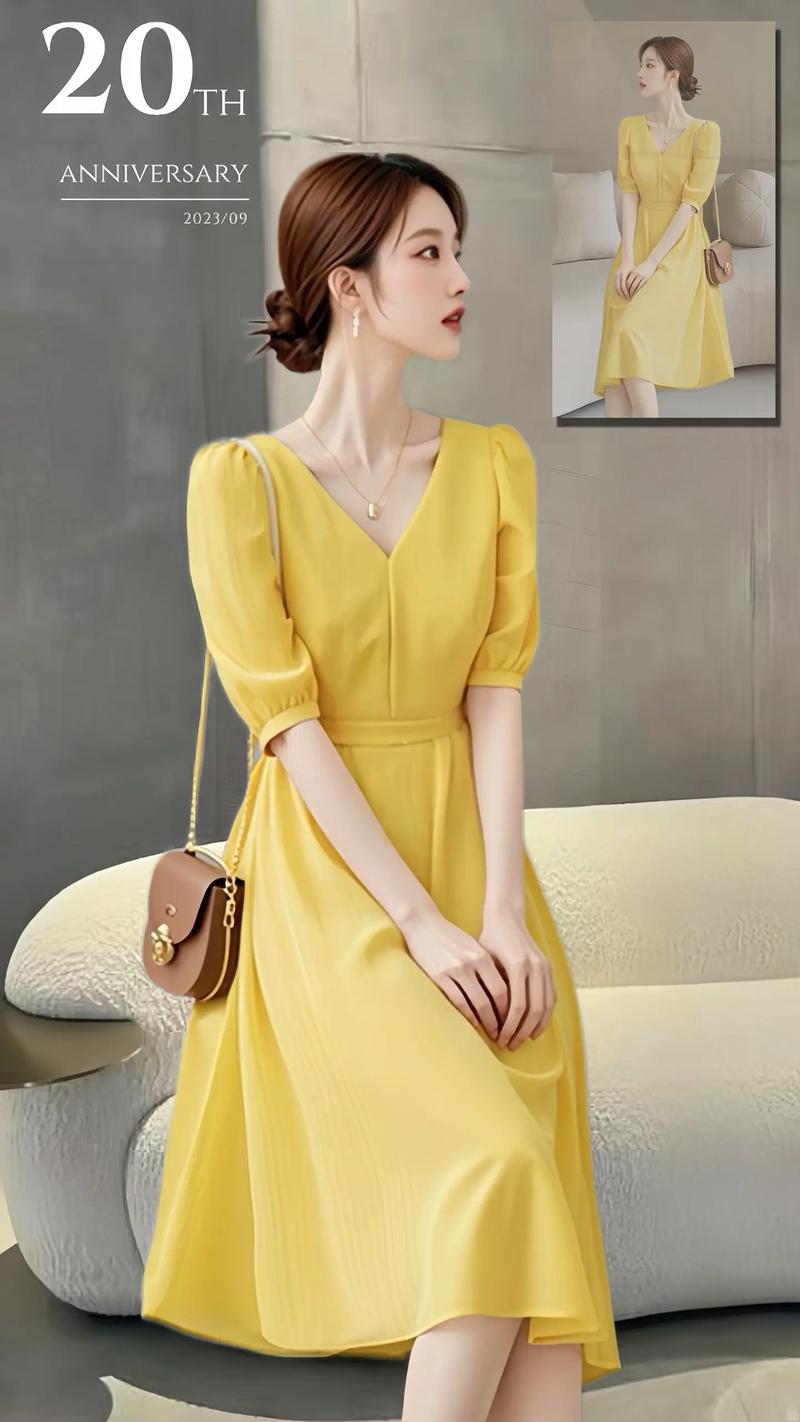 黄裙子怎么搭配衣服