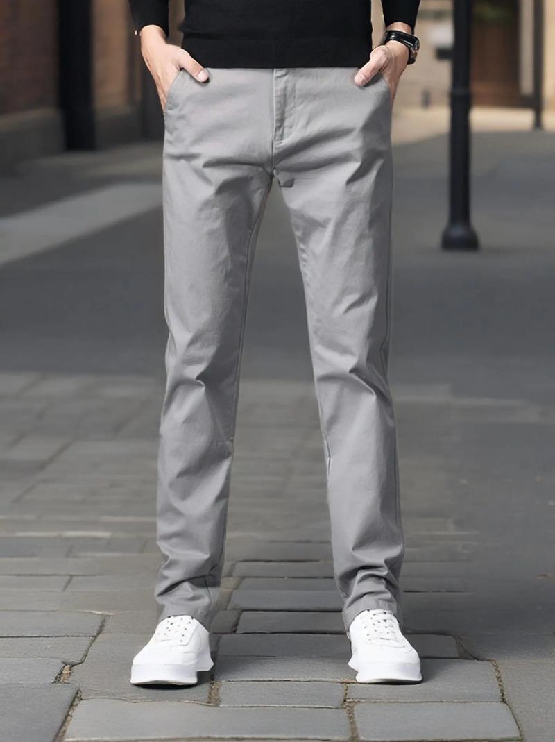 黑色男士休闲裤怎么搭配衣服