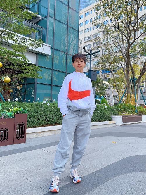 初中生怎么搭配好看